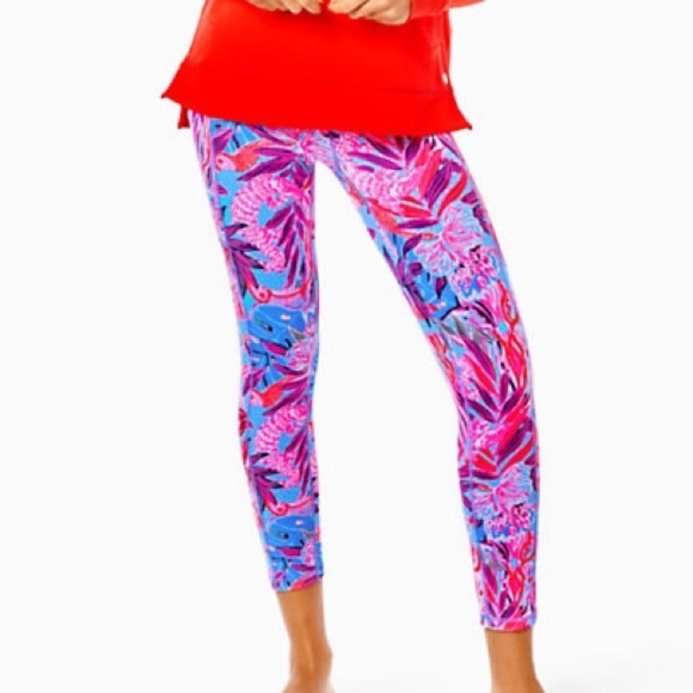 NWOT lilly Pulitzer weekender high rise midi legging